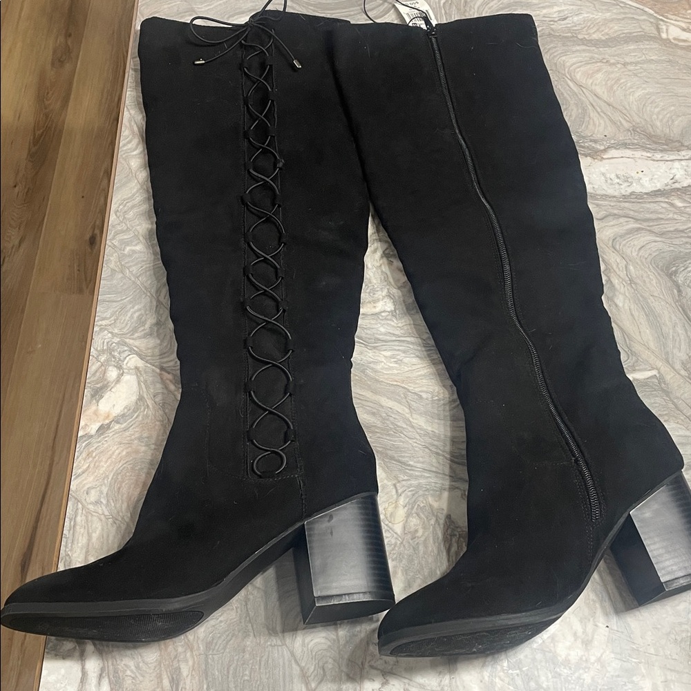 Ella Black 2” heel High Boots 25” Fits size 9 Slim Leg Wear.